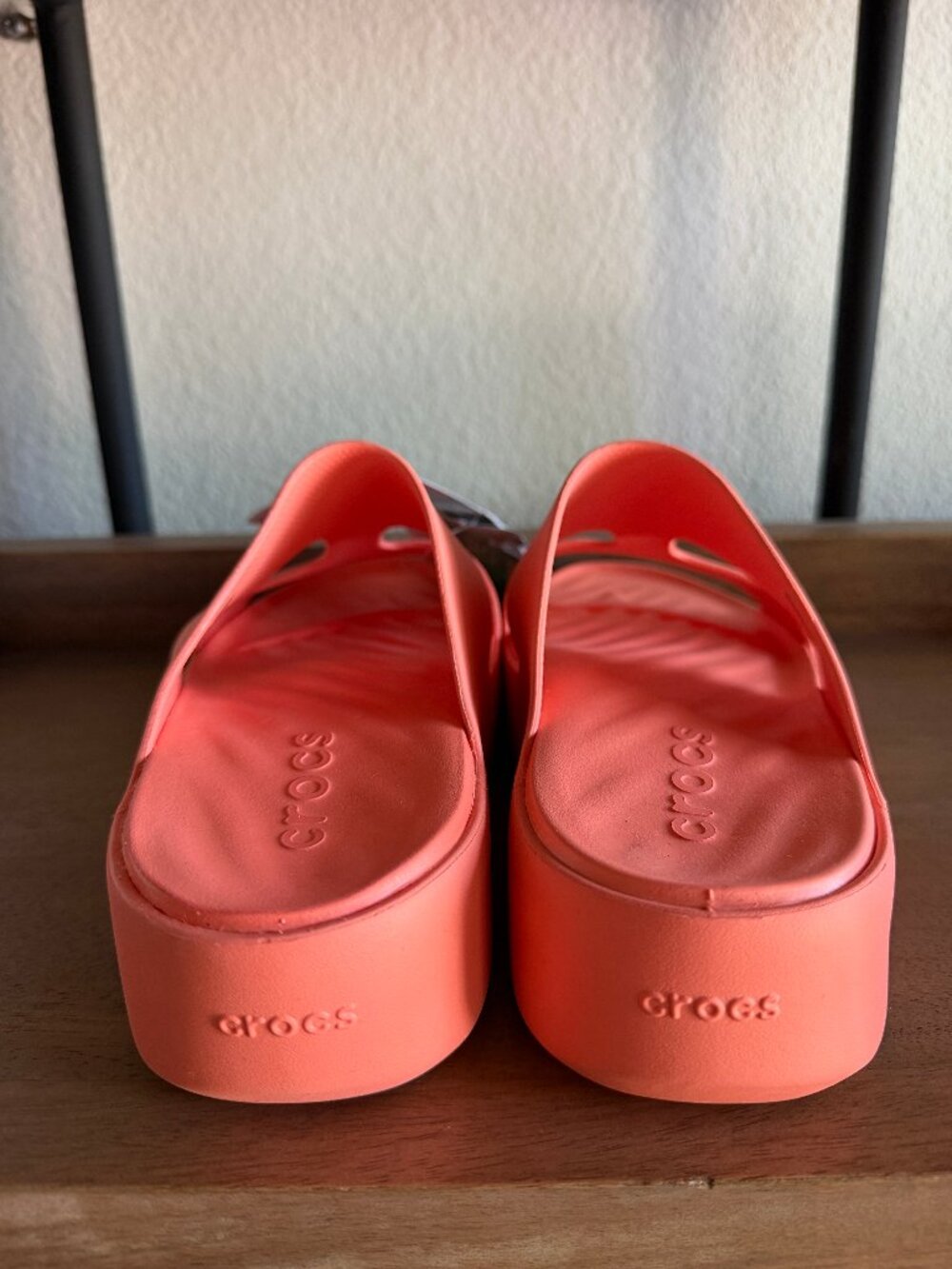 CROCS Getaway Platform H-Strap Sandals for Women Size 8 NWT - Picture 4 of 7